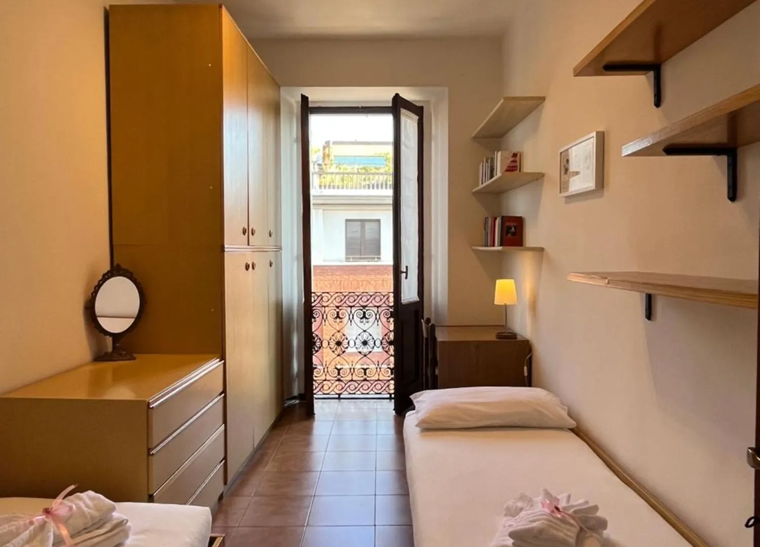 Centro Storico Alloggio Vista Colonne San Lorenzo Μιλάνο 0*,