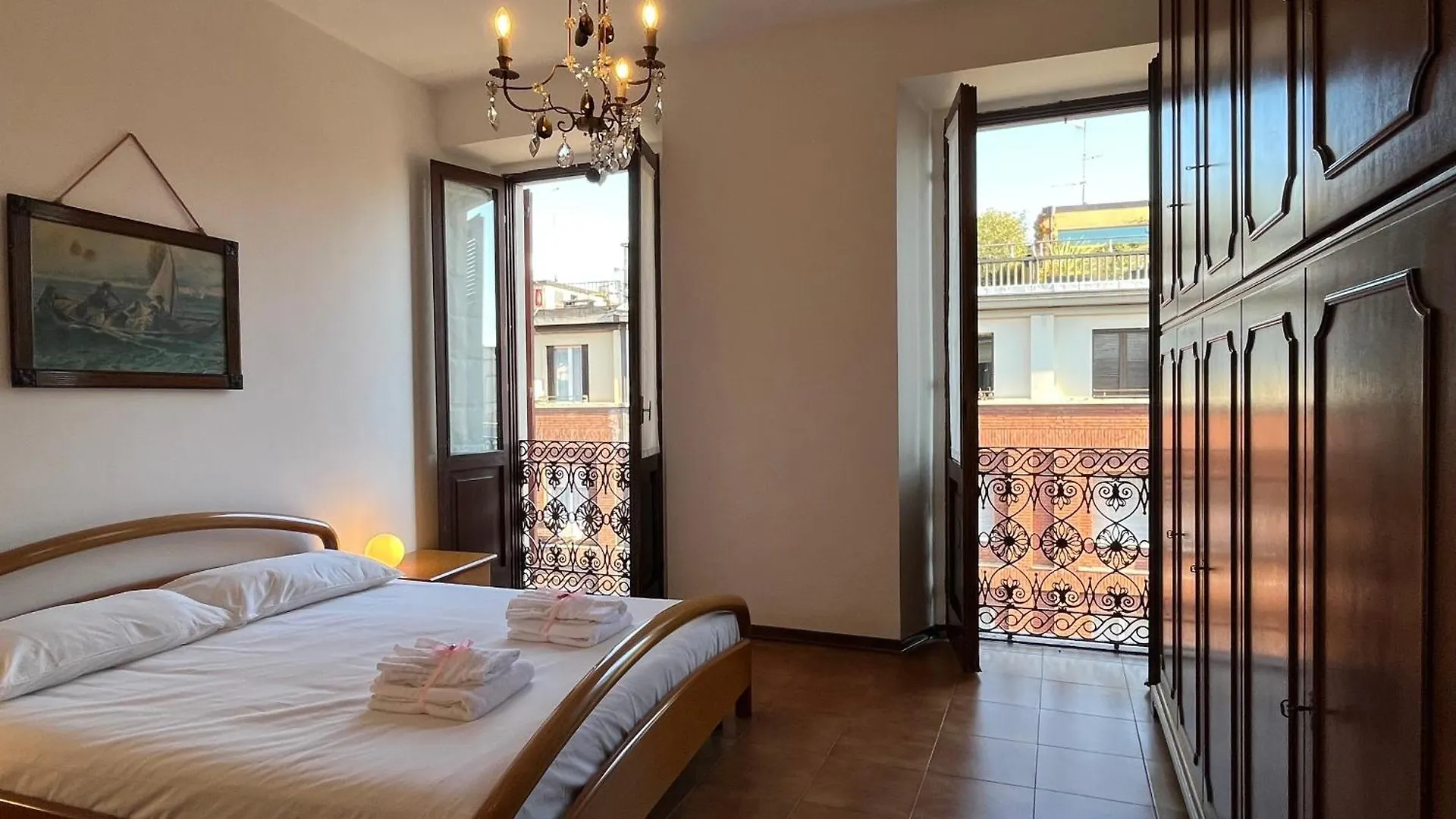 Apartment Centro Storico Alloggio Vista Colonne San Lorenzo Milan